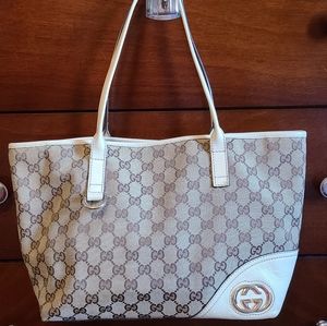 Gucci shoulder bag